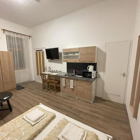 Mano Guesthouse Budapeszt Zewnętrze zdjęcie